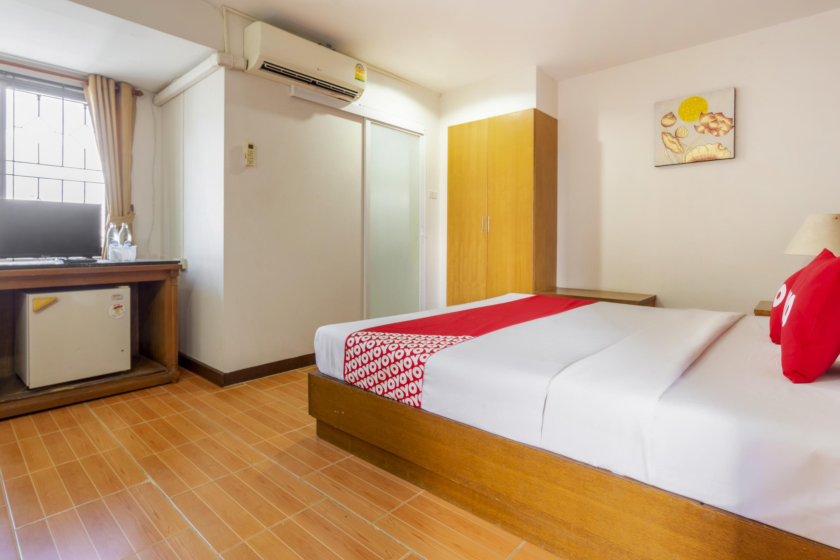 OYO 1096 Winner Inn Hotel Chiang Mai Eksteriør bilde