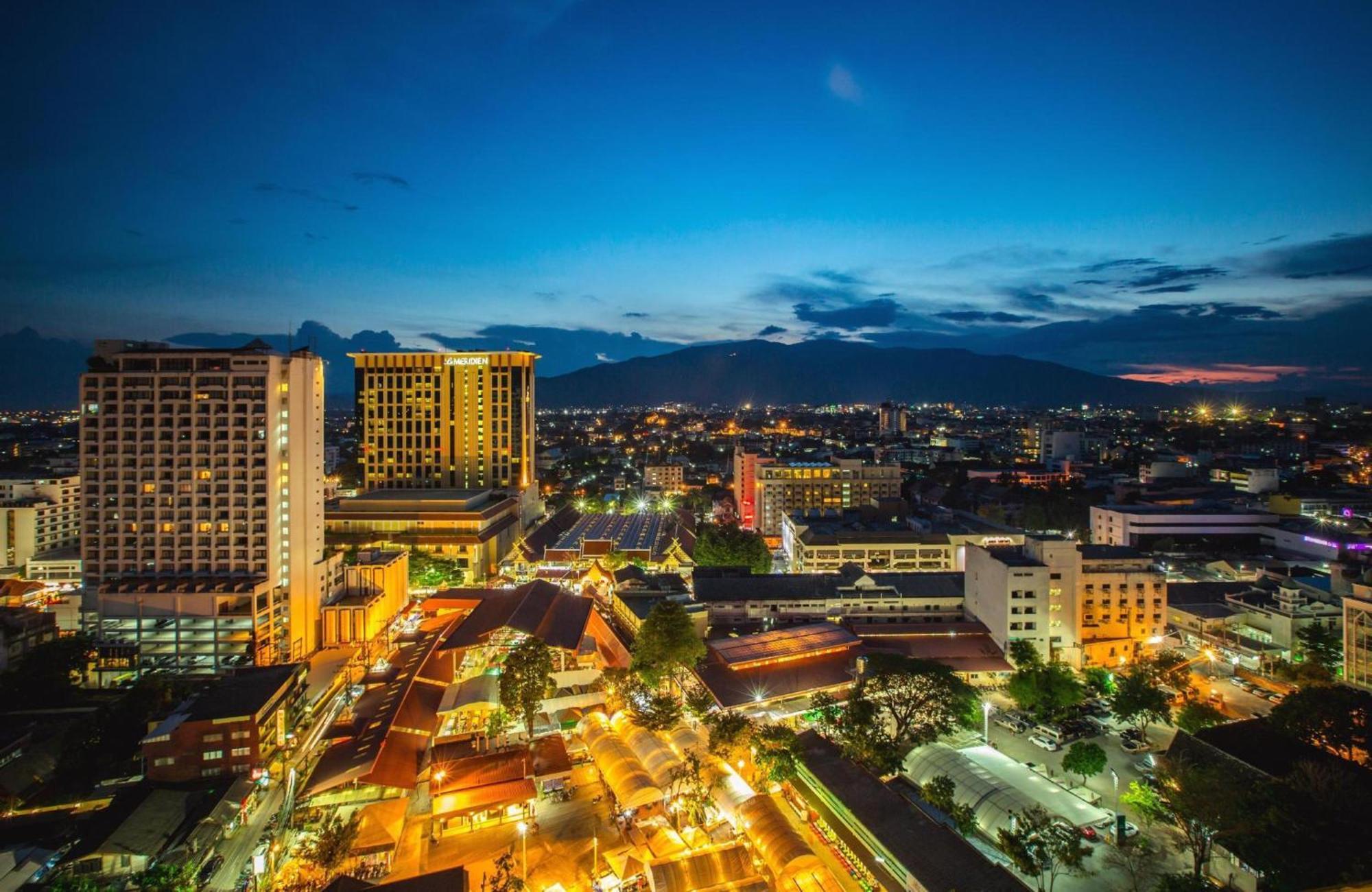 OYO 1096 Winner Inn Hotel Chiang Mai Eksteriør bilde