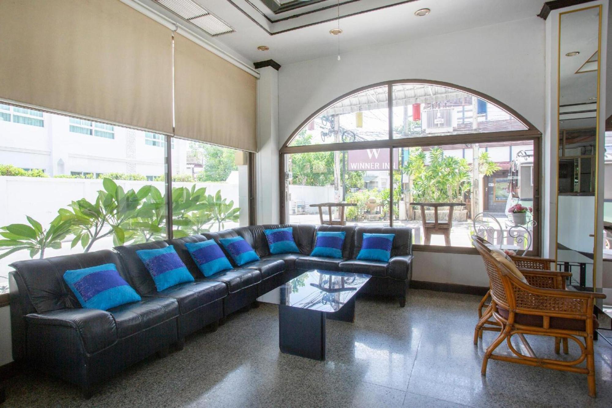 OYO 1096 Winner Inn Hotel Chiang Mai Eksteriør bilde